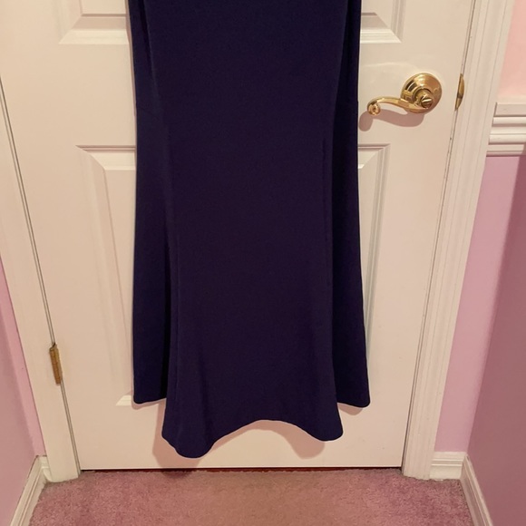 Evening Gown (laundry by shelli segal) - Picture 8 of 9